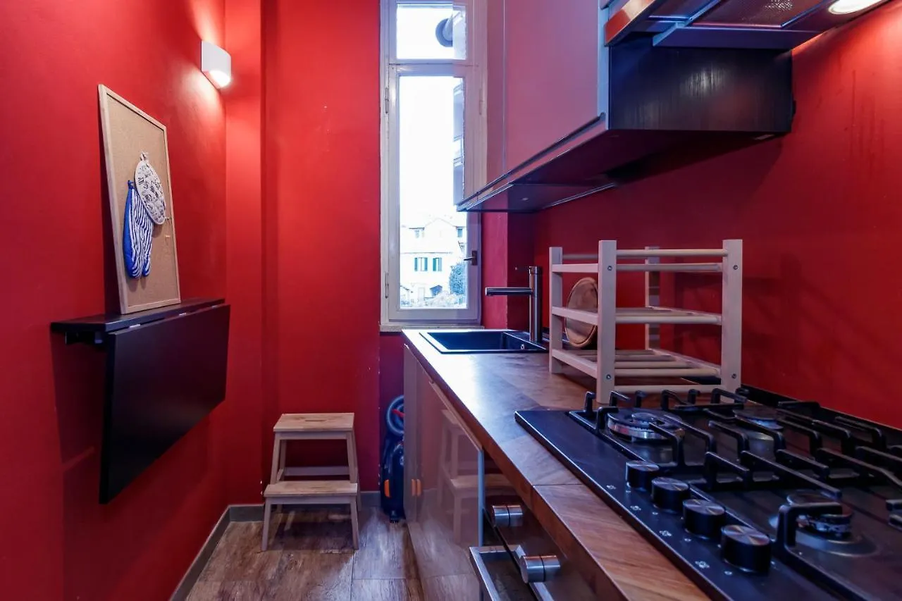 New Apartment Close To Metro Station - City Center Milano 0*,  Italia